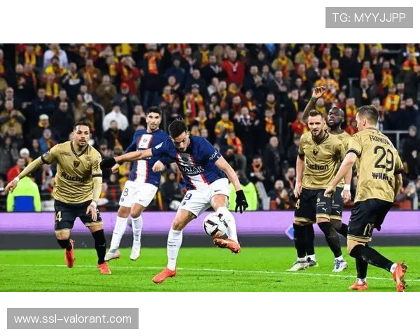 朗斯定位球战术革新，占比三成进球成赛季亮点